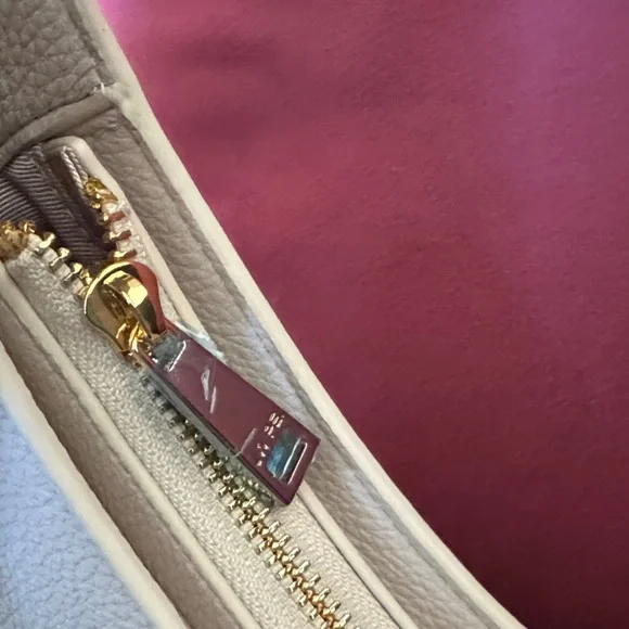 NWOT JW PEI Cream Hobo Bag - Picture 2 of 4